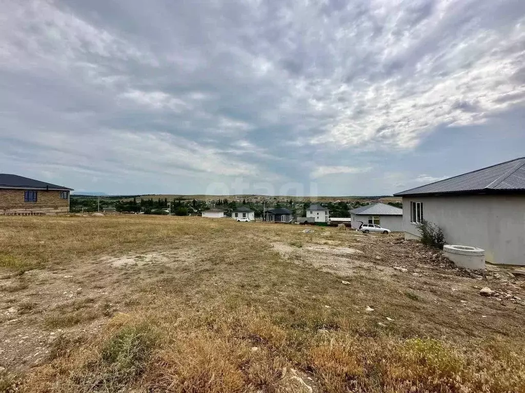 Участок в Крым, Симферопольский район, с. Урожайное ул. Таврическая ... - Фото 2