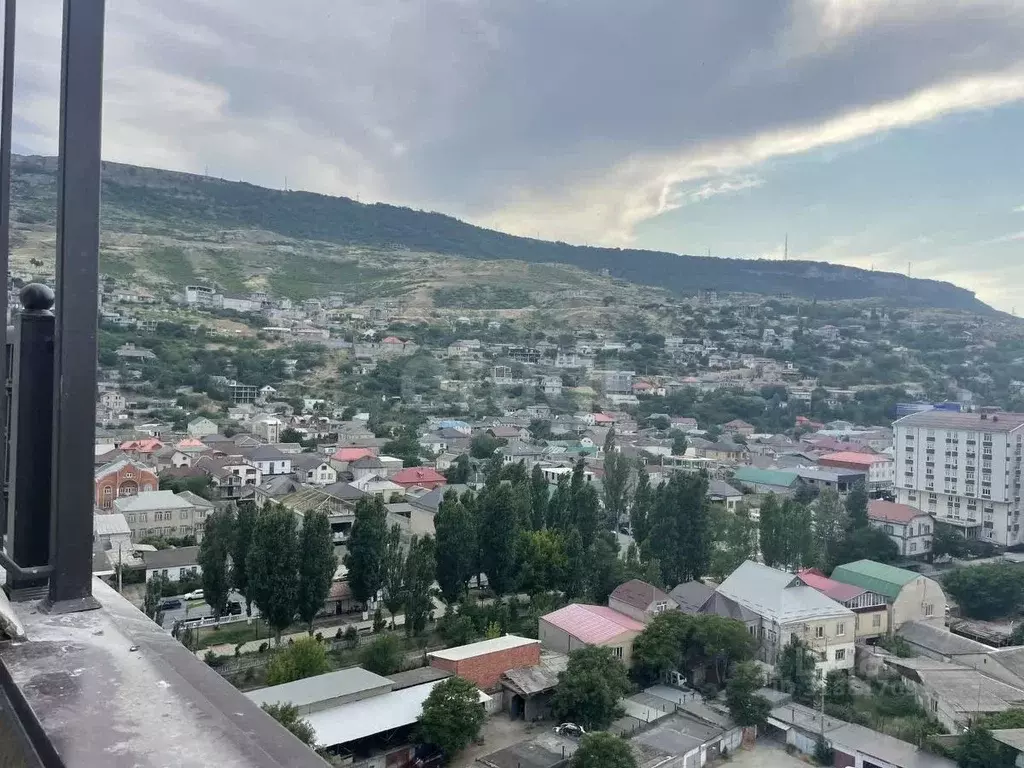 2-к кв. Дагестан, Махачкала ул. Хаджалмахинская, 41Е (131.0 м) - Фото 1