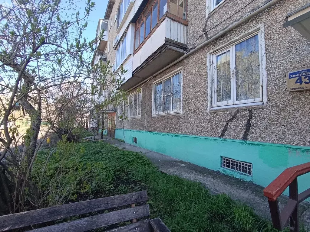 3-комнатная квартира: Пермь, Химградская улица, 43 (59 м) - Фото 1