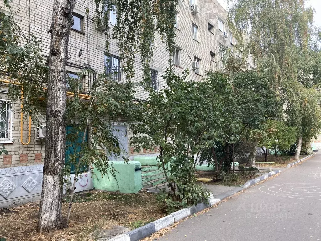 2-к кв. Саратовская область, Энгельс ул. Тельмана, 3а (55.2 м) - Фото 1