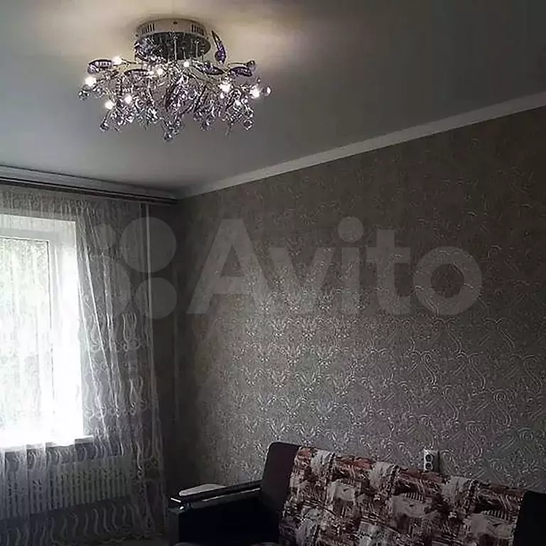 2-к. квартира, 45 м, 1/9 эт. - Фото 0