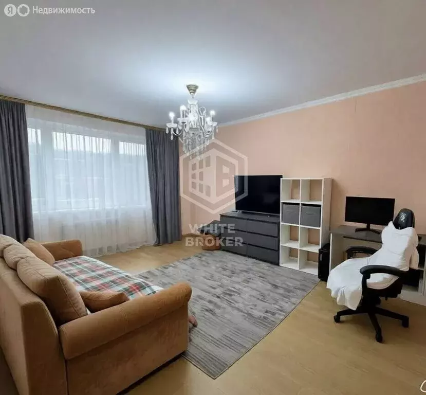 3-комнатная квартира: Севастополь, Каштановая улица, 3 (73.4 м) - Фото 0