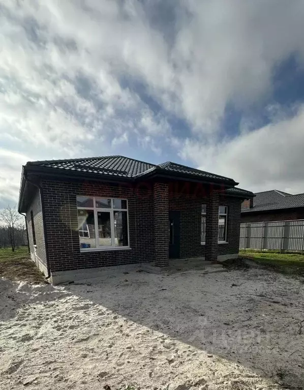 Дом в Ростовская область, Мясниковский район, Краснокрымское с/пос, ... - Фото 1