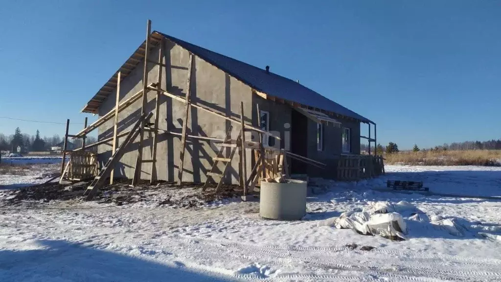 Дом в Свердловская область, Белоярский городской округ, с. ... - Фото 0