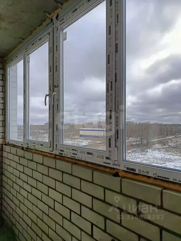 2-к кв. Калужская область, Калуга проезд 3-й Академический, 6 (56.4 м) - Фото 2