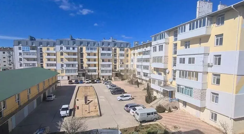 3-к кв. Крым, Феодосия ул. Дружбы, 42Г (70.3 м) - Фото 2