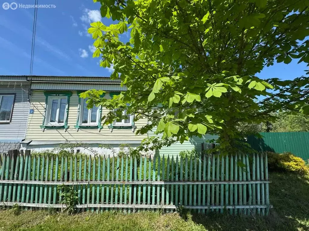 Дом в Владимирская область, Меленковский муниципальный округ, село ... - Фото 0