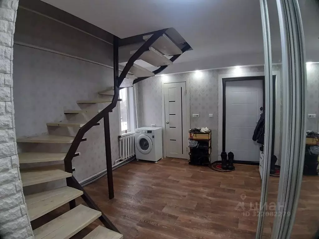 Дом в Красноярский край, Минусинск ул. Высоцкого, 8 (149 м) - Фото 1