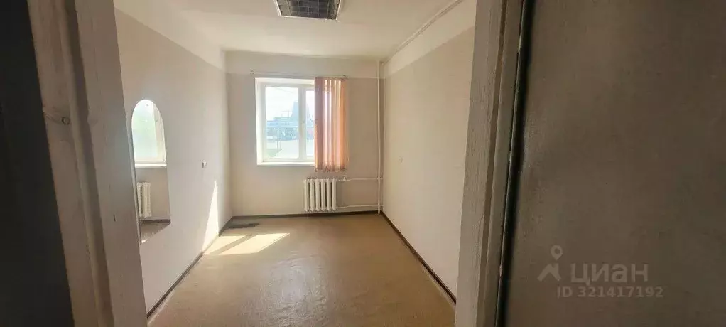 Офис в Саратовская область, Энгельс просп. Химиков, 34В (50 м) - Фото 0