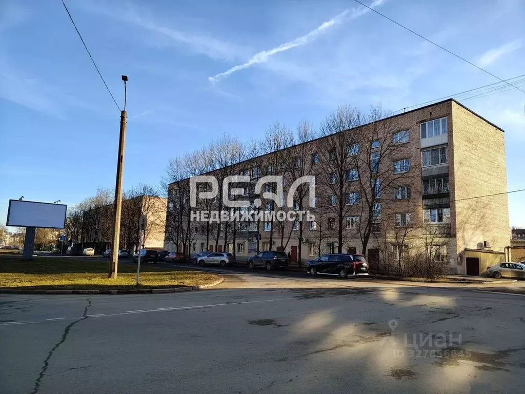 3-к кв. Ленинградская область, Гатчина ул. Рощинская, 18 (60.1 м) - Фото 1