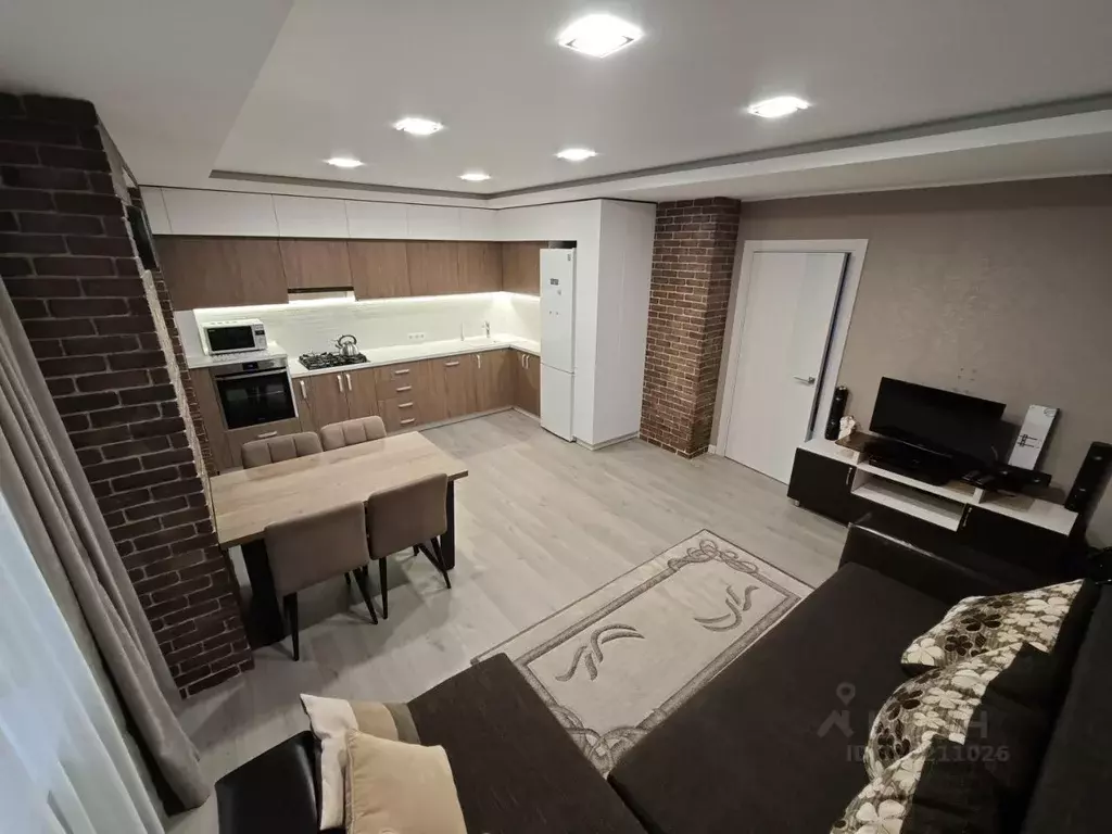 3-к кв. Псковская область, Псковский район, Завеличенская волость, д. ... - Фото 1