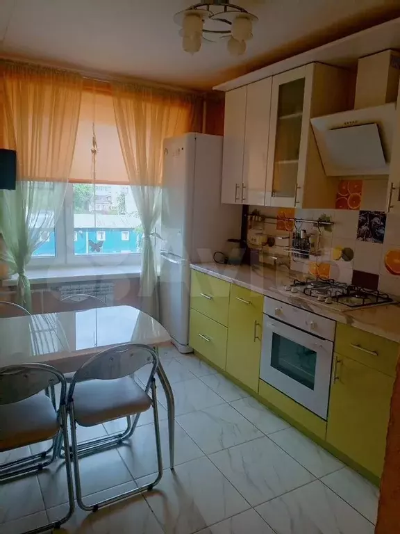 2-к. квартира, 52 м, 3/9 эт. - Фото 0