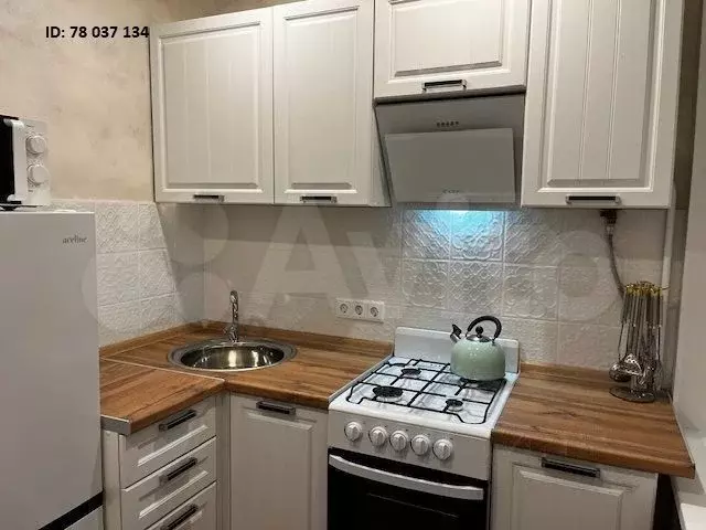 2-к. квартира, 50 м, 9/9 эт. - Фото 0