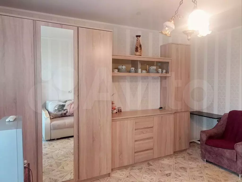 1-к. квартира, 42 м, 2/10 эт. - Фото 1