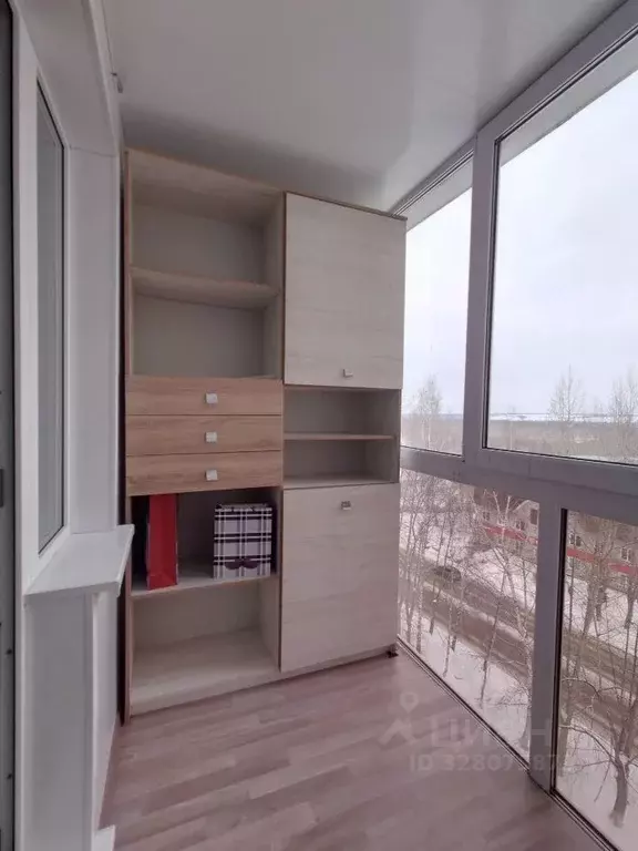 3-к кв. Алтайский край, Заринск ул. Металлургов, 17 (60.2 м) - Фото 2