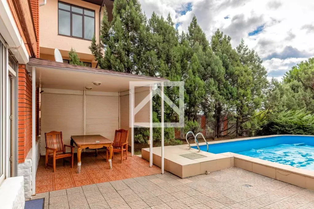 Дом в Крым, Ялта ул. Поселковая (352 м) - Фото 1