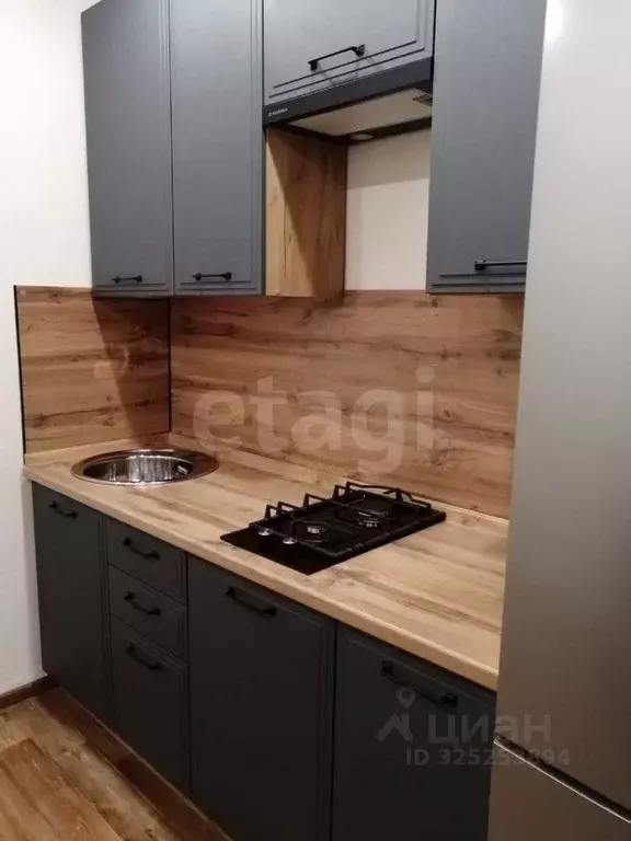 1-к кв. Коми, Сыктывкар Строитель мкр, ул. Новоселов, 8 (33.0 м) - Фото 2