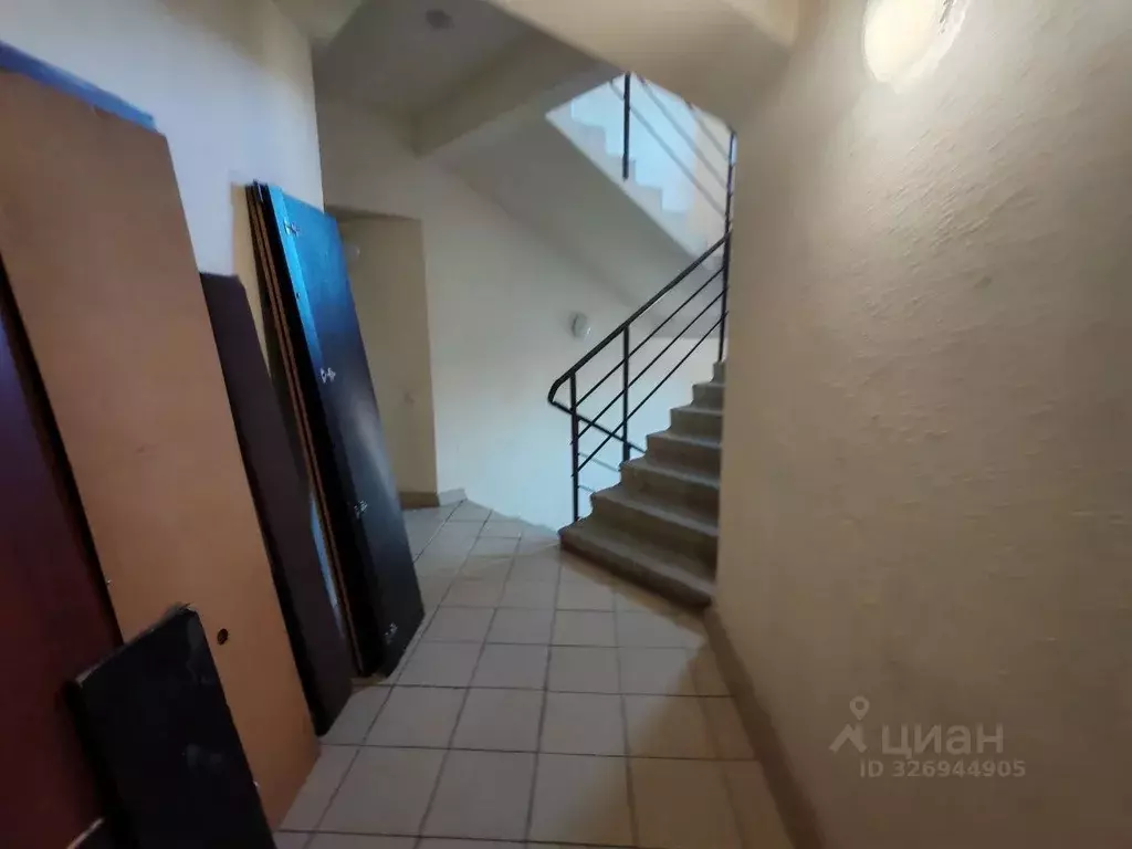 1-к кв. Адыгея, Тахтамукайский район, Яблоновский пгт Майкопская ул., ... - Фото 1