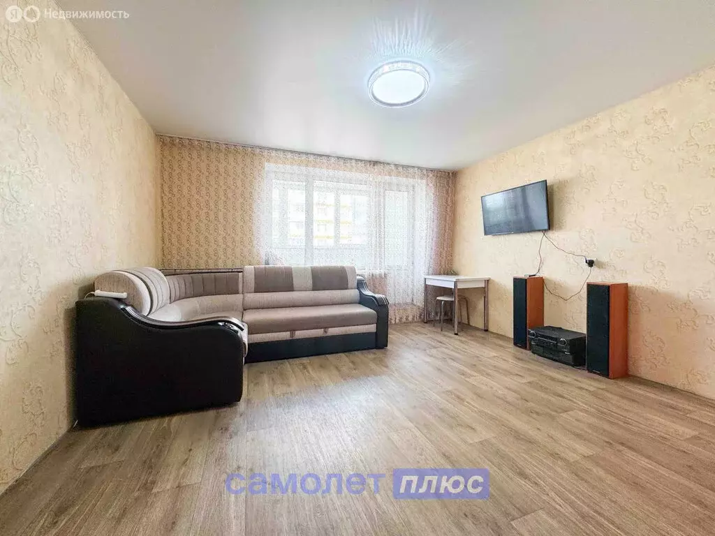 Квартира-студия: Чебоксары, улица Ленинского Комсомола, 25к1 (28.8 м) - Фото 0
