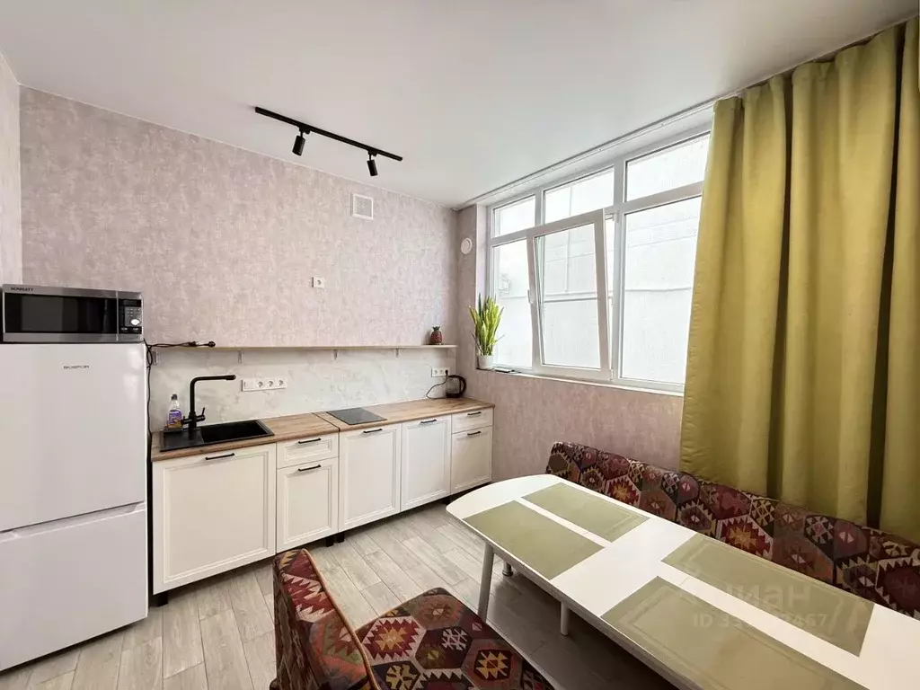 Дом в Краснодарский край, Геленджик проезд Капитана Соколова, 10 (55 ... - Фото 1
