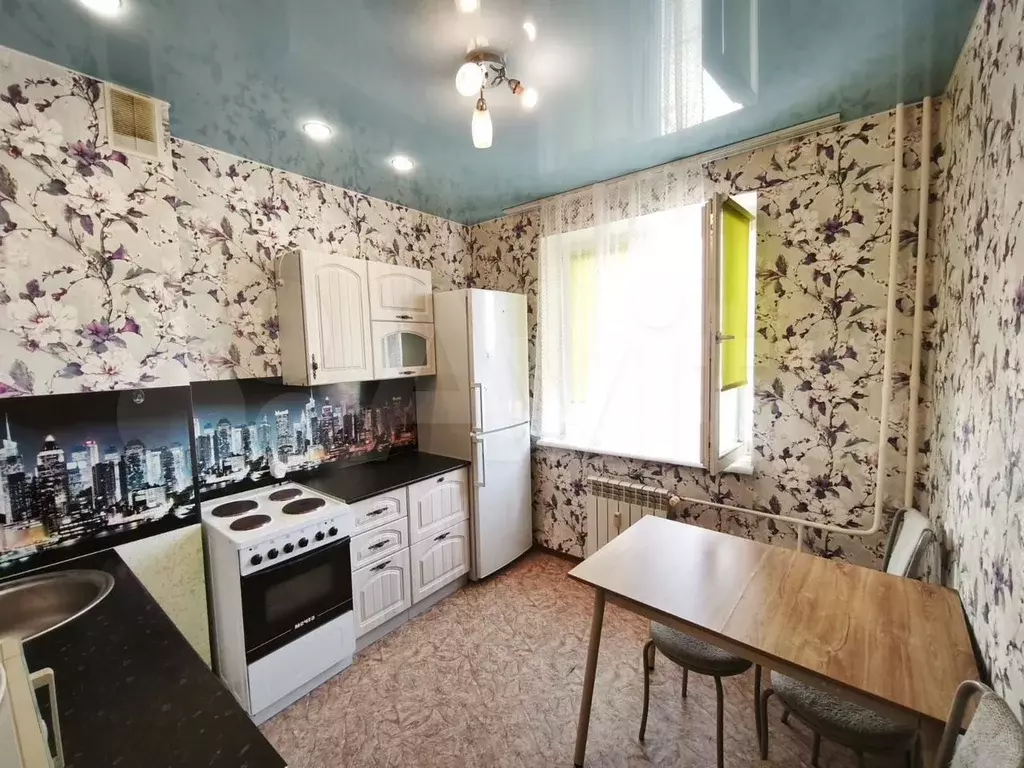 1-к. квартира, 40,5 м, 4/10 эт. - Фото 0