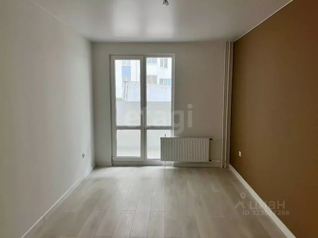 1-к кв. Курская область, Курск ул. Энгельса, 115 (35.3 м) - Фото 2