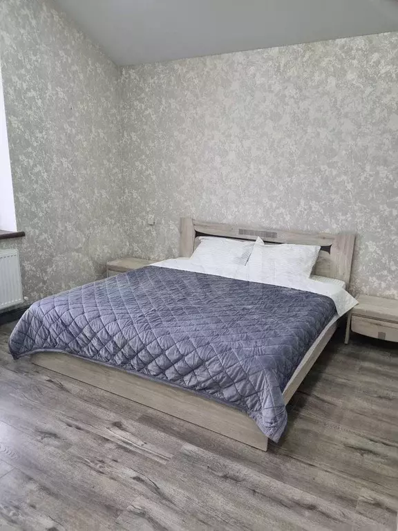 Комната 20 м, 2/2 эт. - Фото 0