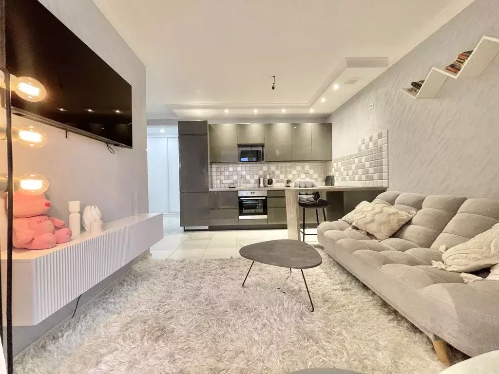 Квартира, 2 комнаты, 50 м - Фото 0