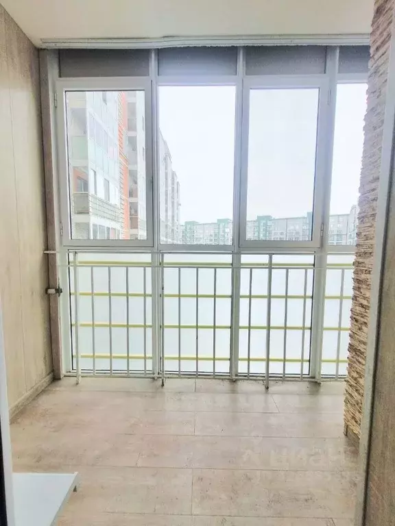 2-к кв. Хакасия, Абакан ул. Кирова, 206А (71.1 м) - Фото 2