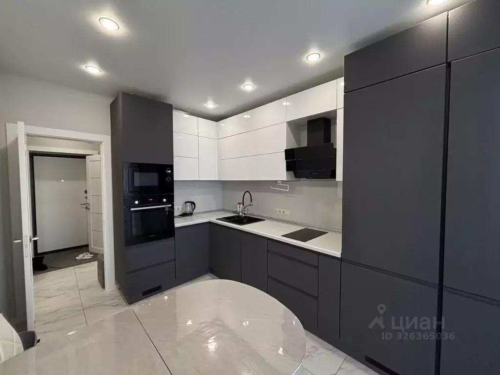 3-к кв. Новгородская область, Великий Новгород Луговая ул., 2 (61.6 м) - Фото 1