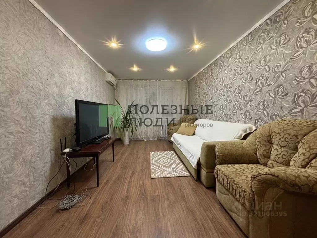 3-к кв. Самарская область, Сызрань просп. Гагарина, 71 (63.0 м) - Фото 2