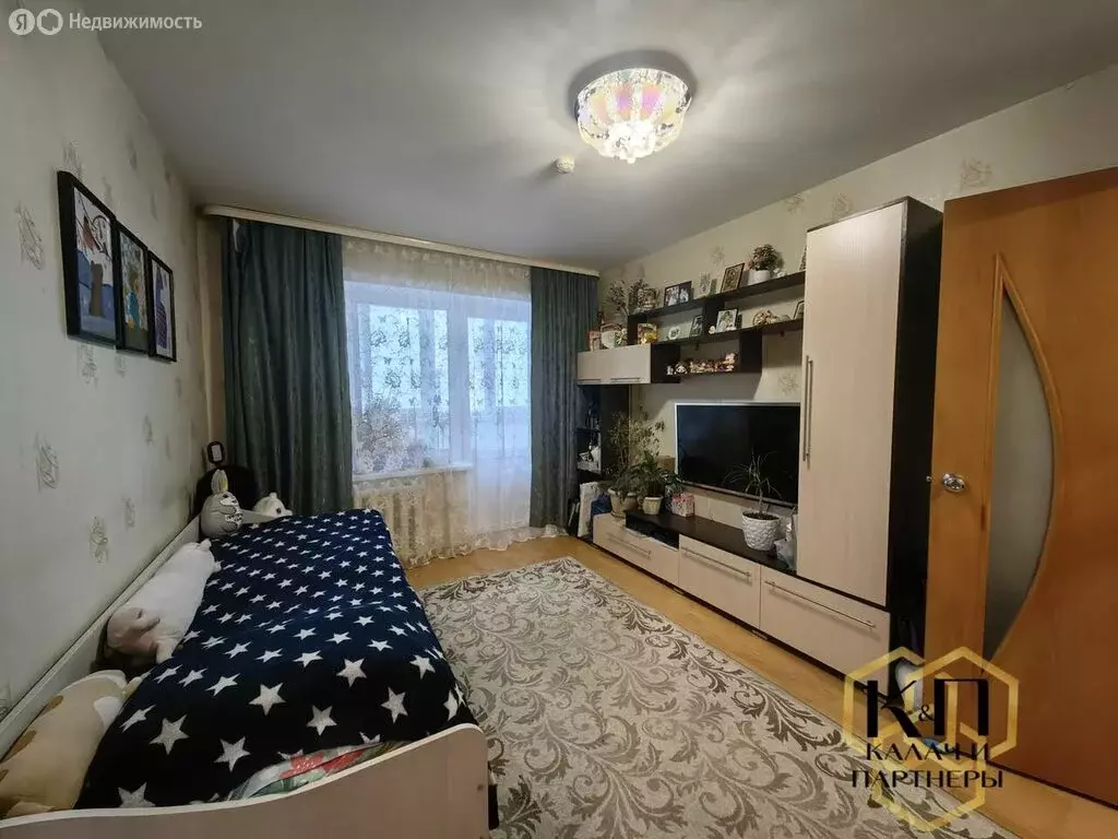 2-комнатная квартира: Полевской, микрорайон Зелёный Бор-2, 21 (43.1 м) - Фото 1