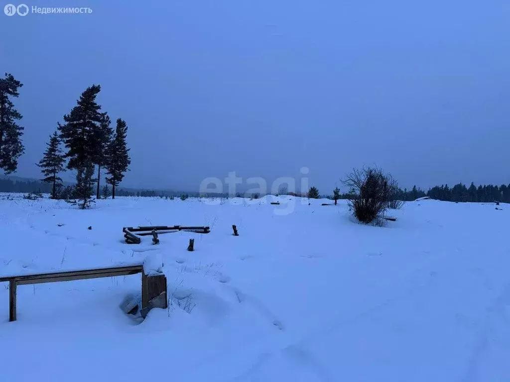 Участок в село Новоильинск, Полевая улица (198 м) - Фото 1