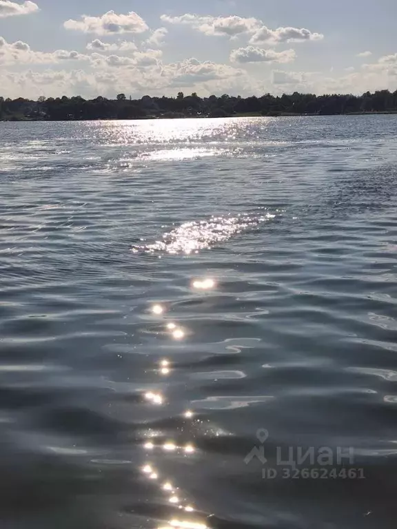 Дом в Ленинградская область, Ломоносовский район, Ропшинское с/пос, д. ... - Фото 1