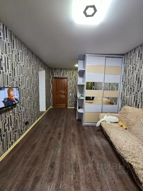 1-к кв. Тюменская область, Тюмень ул. Домостроителей, 2к1 (44.1 м) - Фото 2