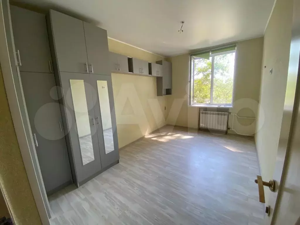 Комната 14 м в 3-к., 2/5 эт. - Фото 1