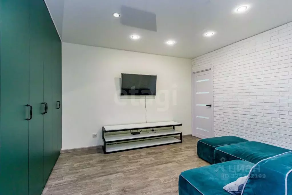 2-к кв. Тюменская область, Тюмень Кремлевская ул., 89 (44.0 м) - Фото 2