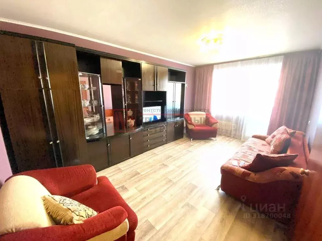 1-к кв. Белгородская область, Старый Оскол Восточный мкр, 3А (39.0 м) - Фото 0