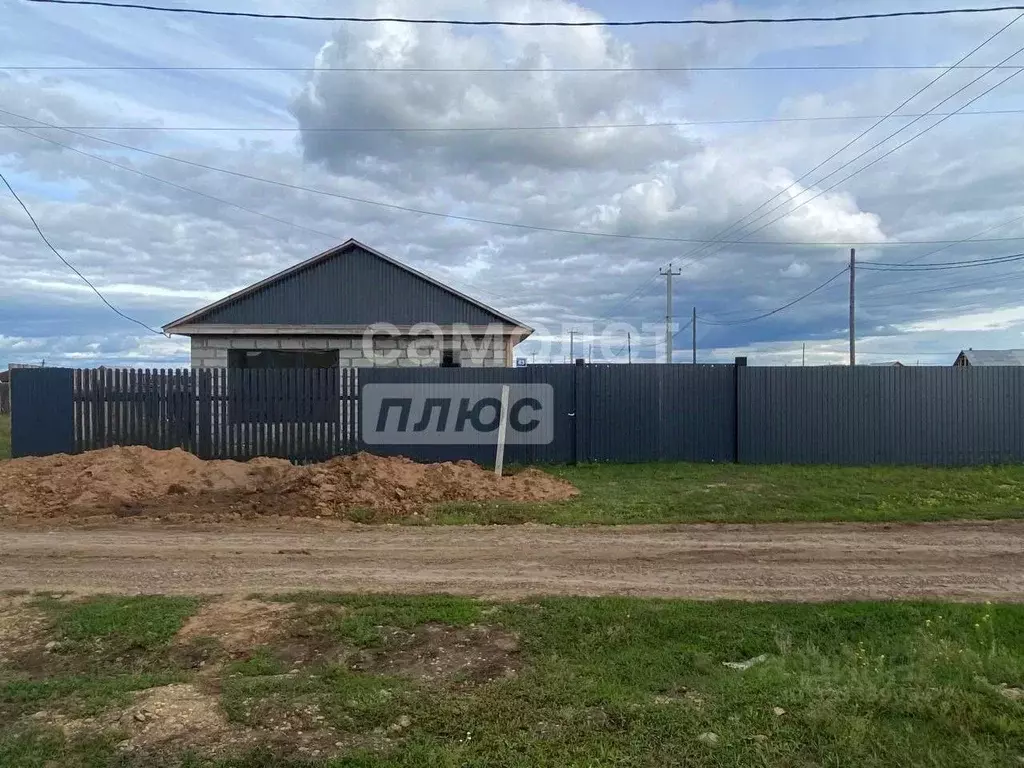 Дом в Иркутская область, Эхирит-Булагатский район, пос. ... - Фото 1