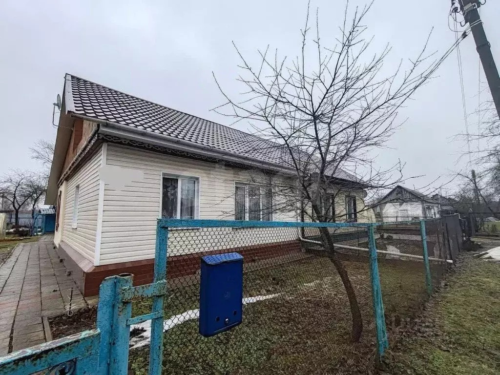 Дом в Калужская область, пос. Ферзиково ул. Первомайская, 14 (90 м) - Фото 1