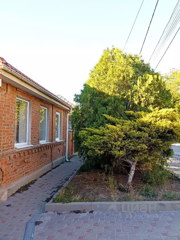 Дом в Ростовская область, Ростов-на-Дону Карпатская ул., 1 (50 м) - Фото 2