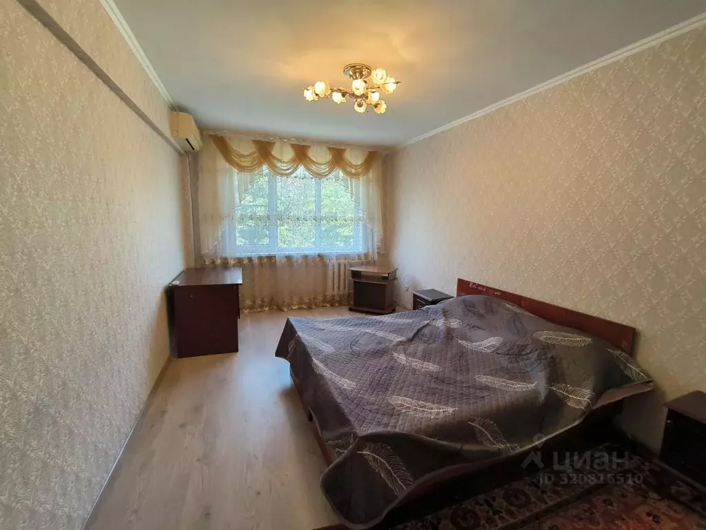 1-к кв. Краснодарский край, Краснодар ул. Гидростроителей, 12 (30.0 м) - Фото 0