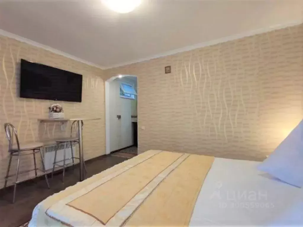 Комната Крым, Алупка ул. Первого Мая, 11Г - Фото 1