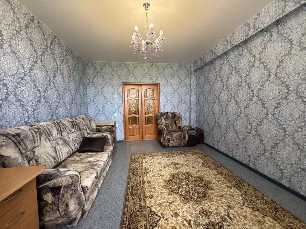 3-к кв. Пермский край, Березники ул. Пятилетки, 46 (77.6 м) - Фото 0