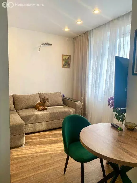 6-комнатная квартира: Хабаровск, улица Тимощука, 3 (24.1 м) - Фото 0