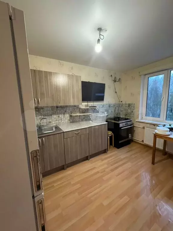 1-к. квартира, 32,6 м, 5/5 эт. - Фото 0