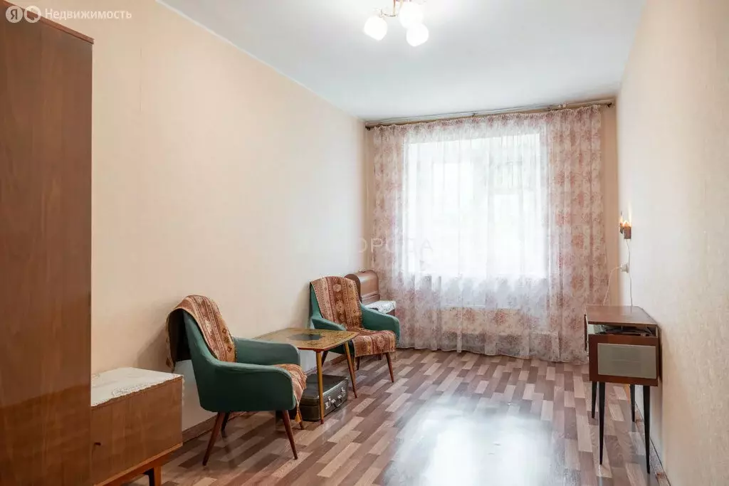 3-комнатная квартира: Томск, улица Карла Маркса, 77 (57.9 м) - Фото 1