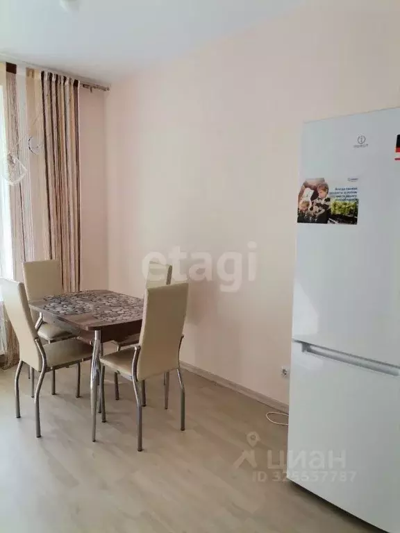 1-к кв. Тюменская область, Тюмень ул. Владимира Бахарева, 3к1 (42.0 м) - Фото 2