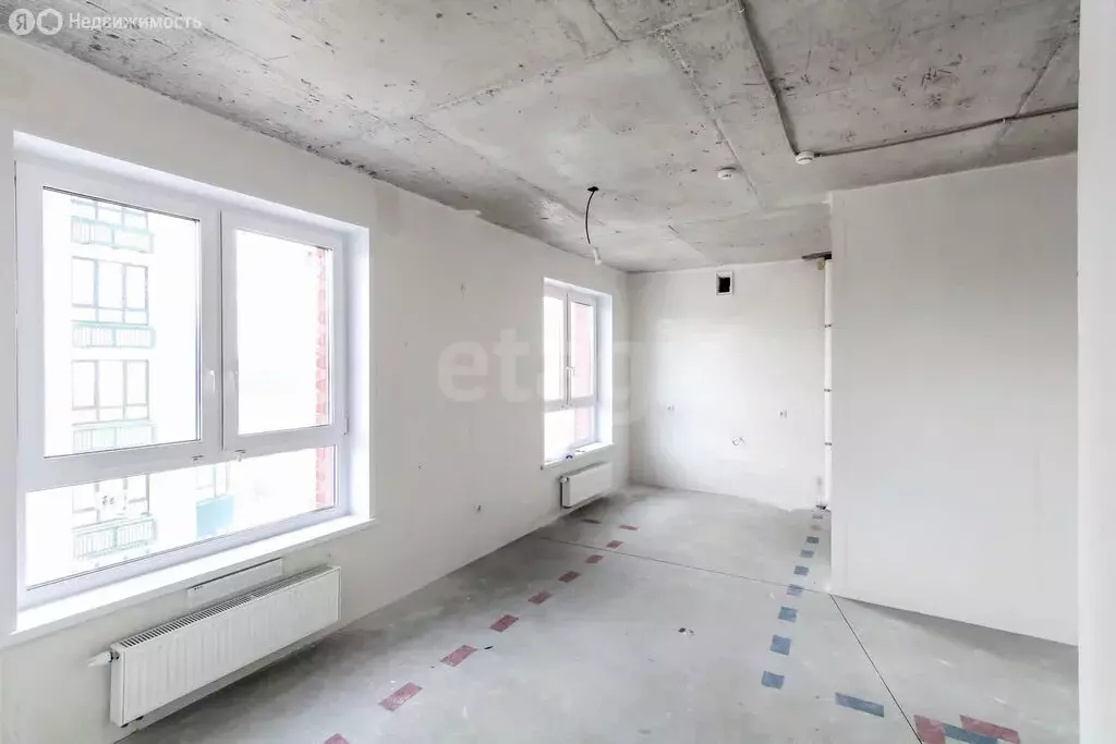 1-комнатная квартира: Тюмень, улица Пожарных и Спасателей, 1 (36 м) - Фото 1