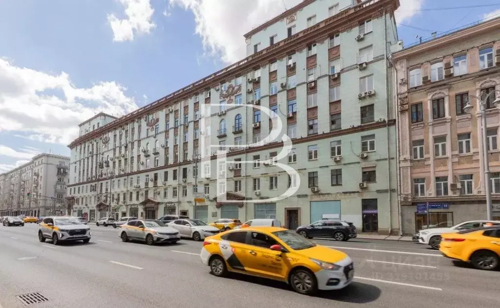Торговая площадь в Москва 1-я Тверская-Ямская ул., 13С1 (275 м) - Фото 0